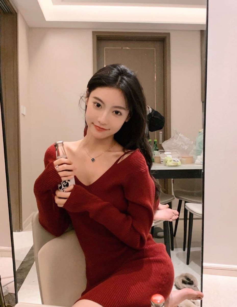 dcahIbv's tweet photo. 💒「募集贩送」丨北京御姐  💒

今日敬业姬丨 长身美脚女

◆：01
◇：173
◆：94
◇：D

猫与白皙的欲体 你都得撸~

又欲又飒丨嘴养饲方丨悦耳娇喘丨绅手可及

#上海 #南京 #深圳 #北京 #温州 #线下 #贵阳 #丝袜 #成都 #长沙 #南宁 #广州 #郑州 https://t.co/kDpuSNA3Aw