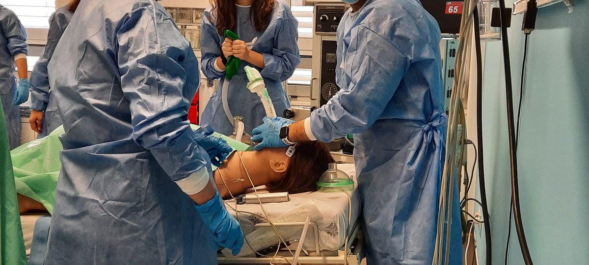 Centro de Simulação da FMUP (@simfmup) on Twitter photo A new edition of Obstetric Anesthesiology and Neonatal Resuscitation Course has begun.
<a href="/FMUPorto/">Faculdade de Medicina da U.Porto</a> <a href="/UPorto/">Universidade Porto</a> A new edition of Obstetric Anesthesiology and Neonatal Resuscitation Course has begun.
<a href="/FMUPorto/">Faculdade de Medicina da U.Porto</a> <a href="/UPorto/">Universidade Porto</a>