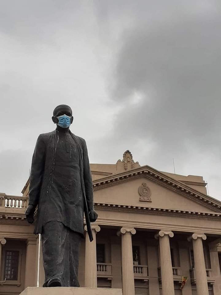 ASJayamal's tweet photo. Creative freedom Protest

#SriLanka #SriLankaProtests https://t.co/QWkxiBvs4o