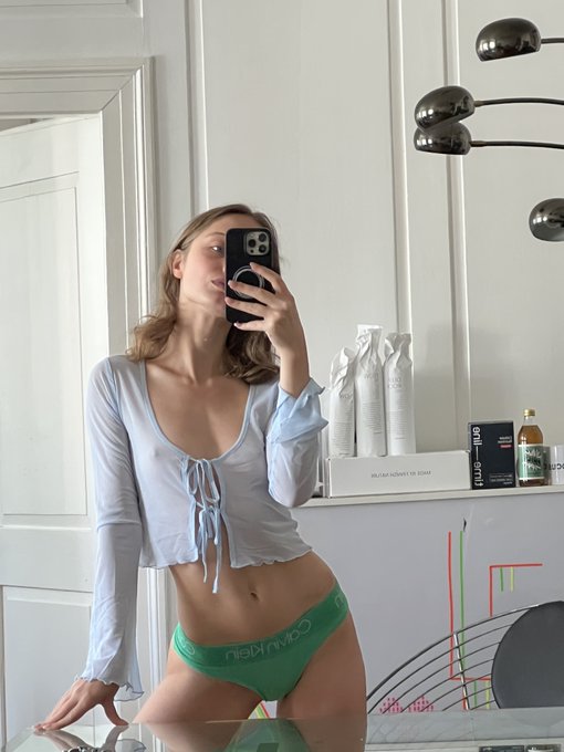 It's so much fun getting messages from all over and seeing what people are sending in their requests<a href="/tag/calvinklein"class="tags"><span>#calvinklein</span></a><a href="/tag/bootylover"class="tags"><span>#bootylover</span></a><a href="/tag/ukranian"class="tags"><span>#ukranian</span></a><a href="/tag/onlyfans%20"class="tags"><span>#onlyfans </span></a>