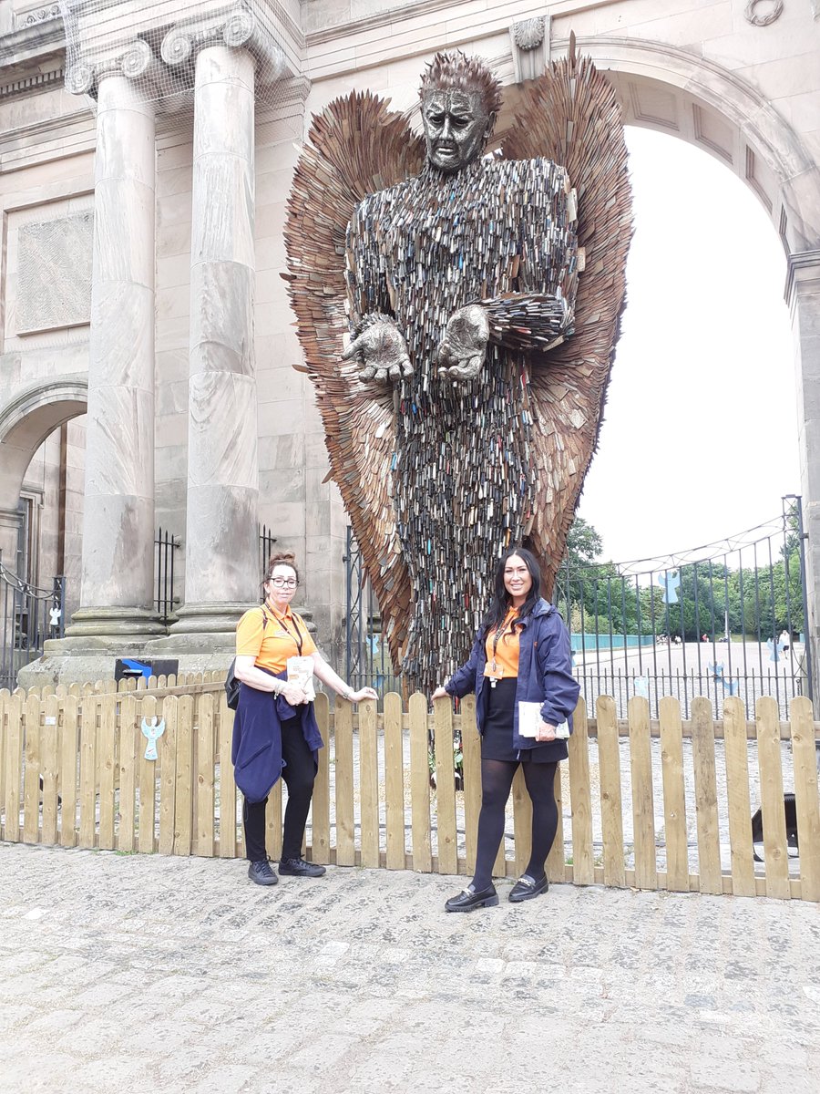 INVOLVENW's tweet photo. Our Connect Us and ReachOut teams were present at Birkenhead Park today at the Knife Angel Sculpture.😀

We were able to engage with the local community whilst promoting the excellent work the projects do.  🙌 https://t.co/7Bdur6ZWvw