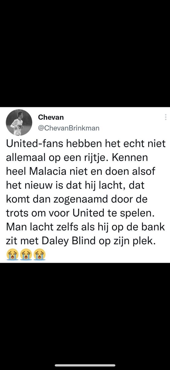 bart_geuken's tweet photo. Een tweeluik van de grootste kk sukkel op Twitter. @ChevanBrinkman #feyenoord #malacia #ManLiv #wijndal #ajax #az https://t.co/dE4IHGLfvk