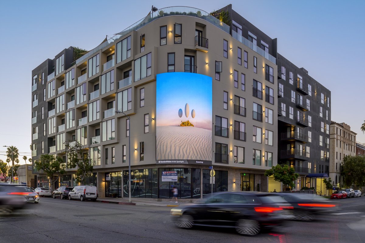 eceertrey's tweet photo. Spot my landscape photography vr sculpture augmented reality artwork around Los Angeles all month long🤍🤍🤍 Thank you @standard_vision @vellumla Going to share more and more photos too 📸🕊️ https://t.co/Ga6hl3cd5b