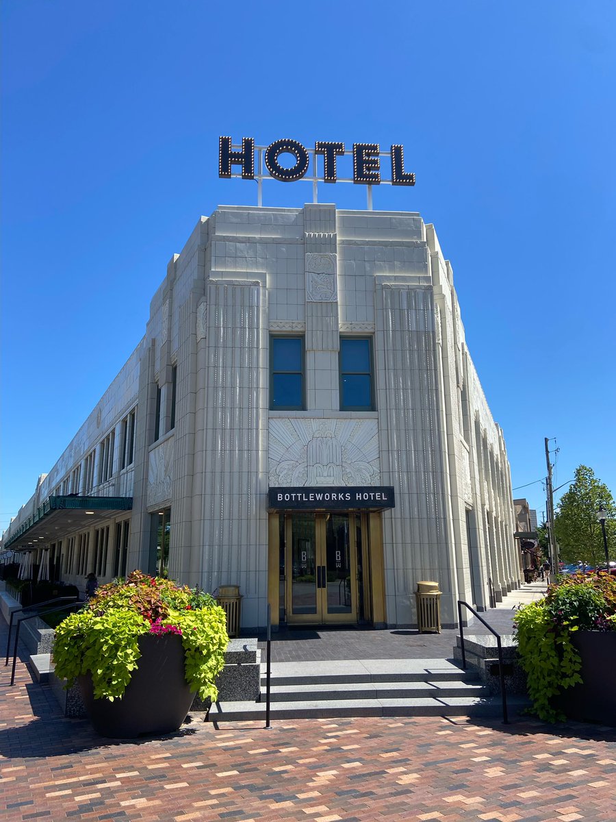 Calling out my new favorite hotel, the #BottleworksHotel in Indianapolis, for a great getaway!