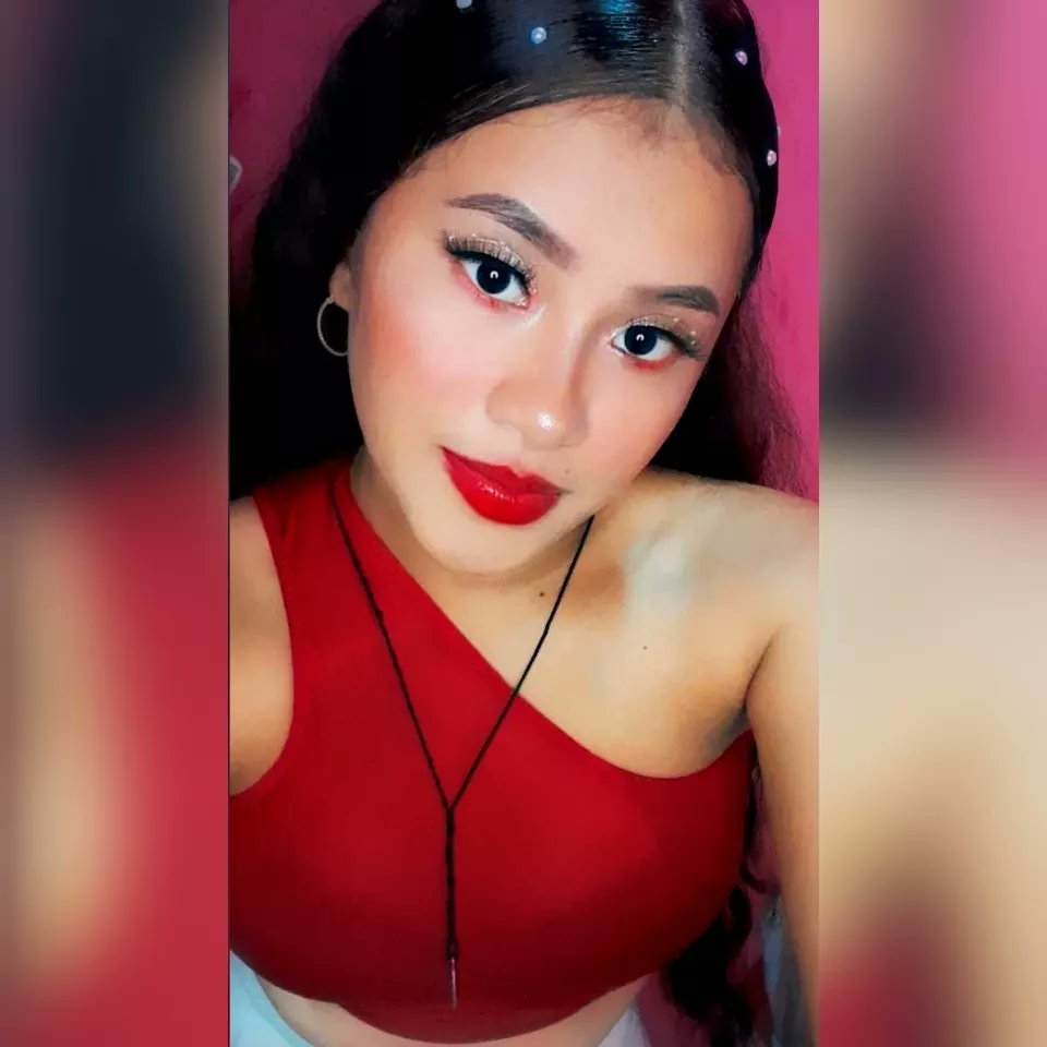 ⚘