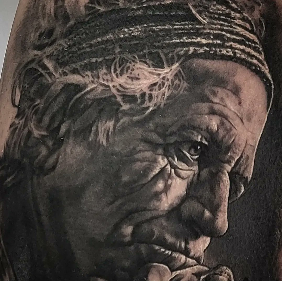 JayTAT2's tweet photo. The legend Kieth Richards @officialKeef done for Wayne.
It's all in the tiny details...
#jayhutton
#adrenalinetattoostudio https://t.co/A63ibF5Yex