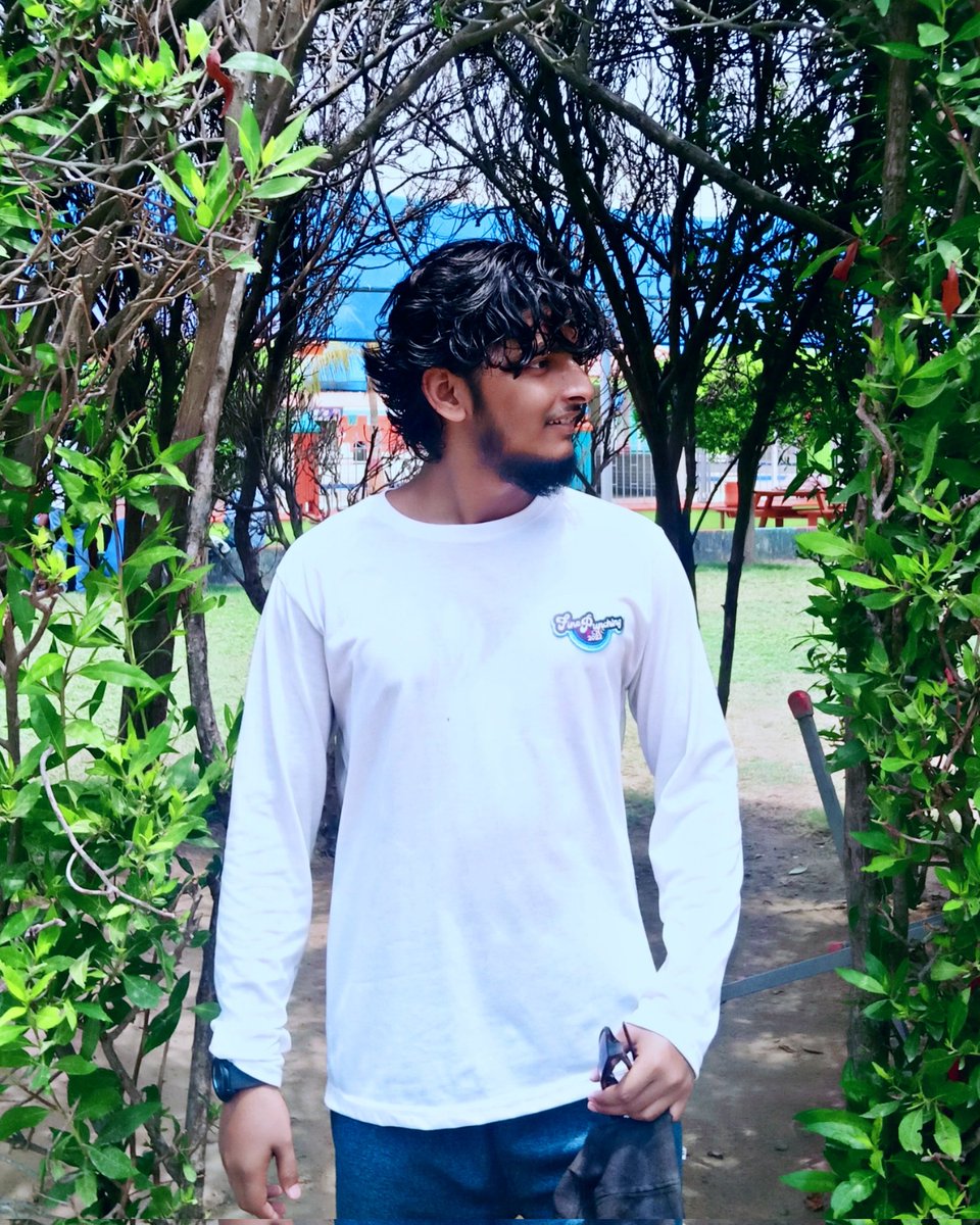 themuhammadahad's tweet photo. In Reality, Maybe Not 
But In My Dreams, We are Always Together ❤️✨

@themuhammadahad

.
.
.
.

#mobilephotography 
#muhammadAhad 
#photography 
#poetry https://t.co/DEP88snfNC