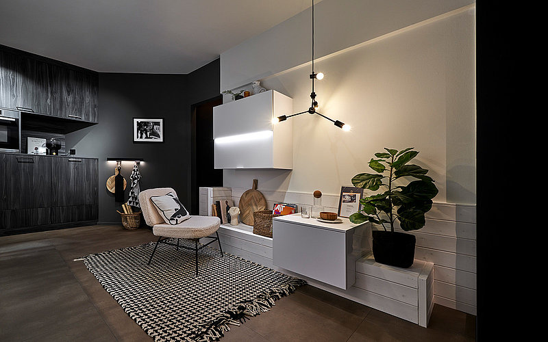 FitKitchens's tweet photo. This kitchen provides an amazing example of minimalism while still providing plenty of storage and practicality. The heavy contrast of the polar white and black grey make it easy to integrate around so many interior design themes. 

https://t.co/VAd3W4gAkC https://t.co/XDbksb0rBi