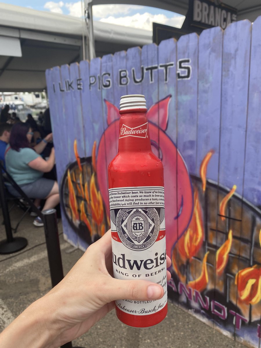 Cheers! Drop a ⚡ in the comments if you're grabbing a @budweiser to pair with your BBQ tonight. #denverbbqfest #bbq