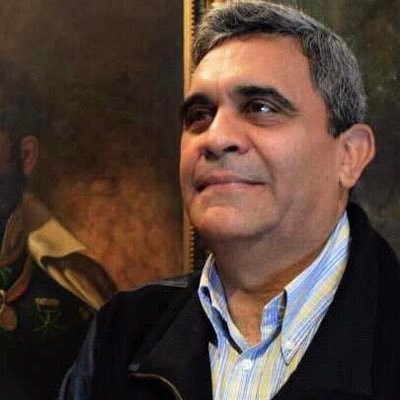 AndreinaBaduel's tweet photo. #ProhibidoOlvidar ¡FAVOR RT!

Se cumplen 9 meses del asesinato de mi papá @RaulBaduel en el injusto cautiverio que lo sometió el régimen, por más de 12 años…

Cautiverio, que se resumió en VIOLACIONES DE DDHH Y DELITOS DE LESA HUMANIDAD. Exigimos justicia. https://t.co/R54l7gUkGS