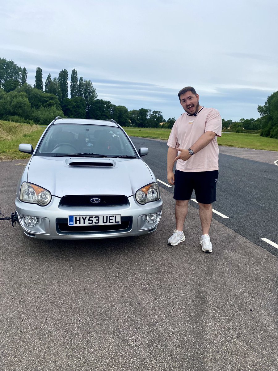 virtuallycallum's tweet photo. Made some GAINS at the track today, episode two of MORE FAST out this weekend! 💪
 @WillChandlr @driventwr @scottkmansell @jacksonbrxb https://t.co/mprDrcHZ61