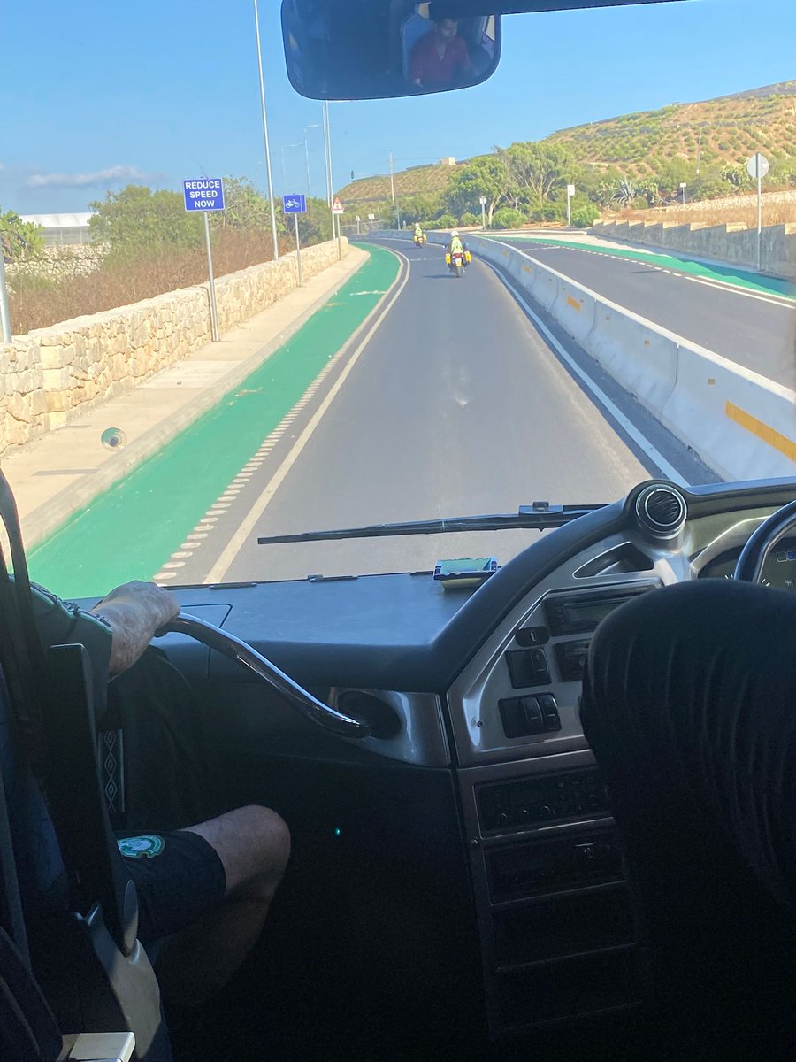ShamrockRovers's tweet photo. Team coach is on the way to the stadium
#HoopsInEurope โ๏ธ https://t.co/s4uRZTmONQ