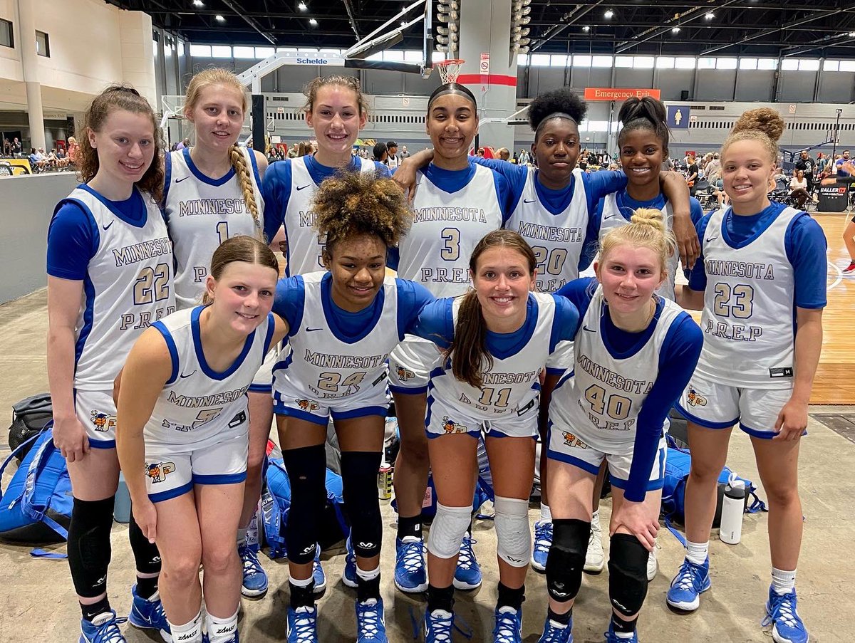 CSchmittdiel's tweet photo. Proud of these ladies and @JSchmittdiel24 for playing 10 games this week/end and staying healthy, which was our goal!! #PREPFAMILY https://t.co/MFbGcez6Y1
