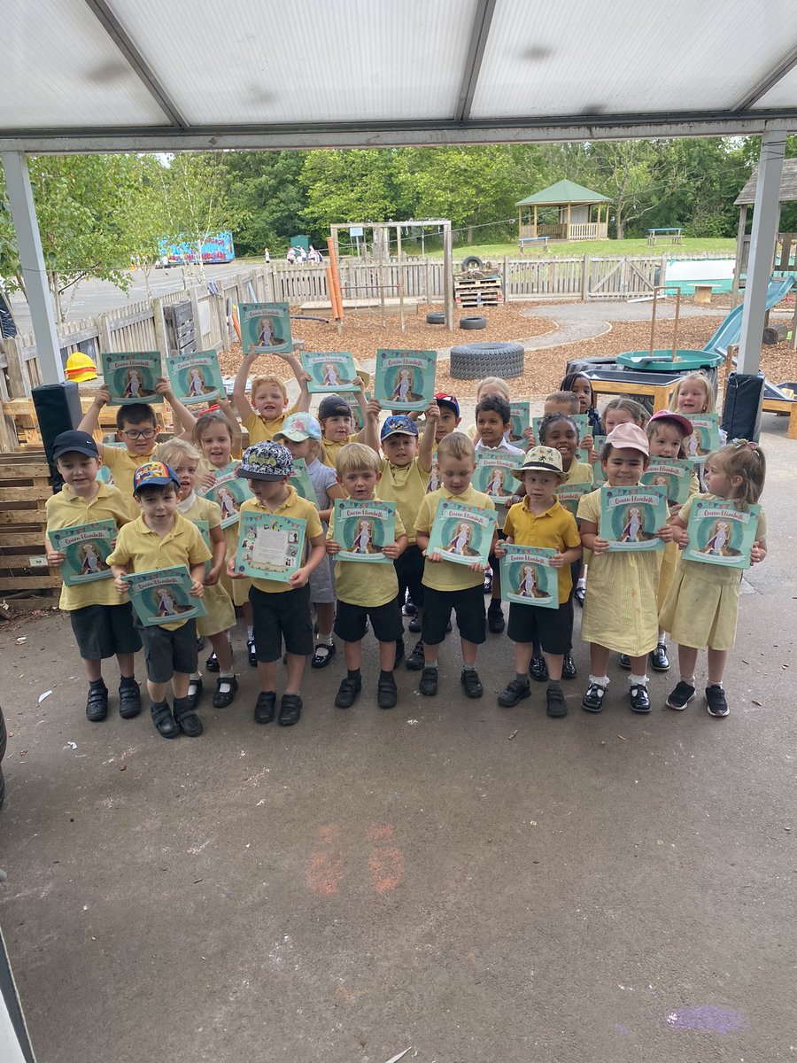 It was an absolute pleasure to hand out these beautiful books to reception blue today. A wonderful thank you for all their hard work. I’m sure they will treasure them forever. <a href="/mesne_lea/">Mesne Lea</a> <a href="/MesneLeaReading/">Reading at Mesne Lea</a> #70years #royalfamily #queenelizabeth #coronation