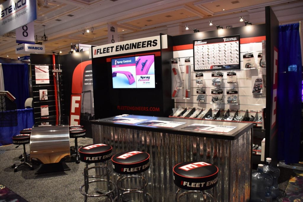xyleawood's tweet photo. Are you looking for a #customexhibit supplier for a portable #tradeshowdisplay you can install yourself? Check out Xylea-Wood's premium lightweight easy to assemble #slatwall #boothdisplays! Exhibit Easier with Xylea-Wood! #boothdesign #EventProfs #merchandisingmadeeasy #slatwall https://t.co/t70x9EMaxp