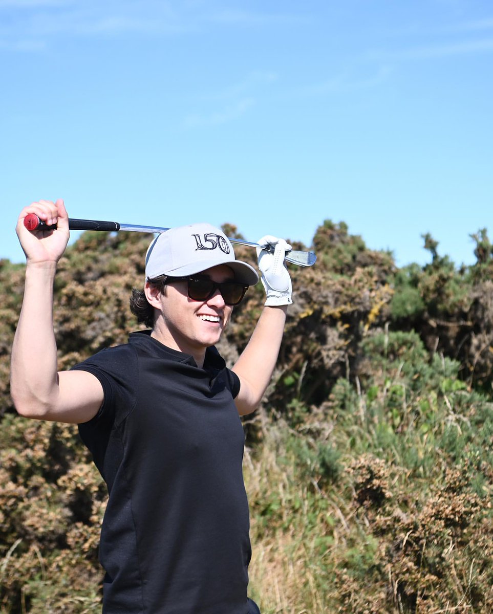 bwscalifornia's tweet photo. golf Brad >>> https://t.co/Ptfeub8rxX