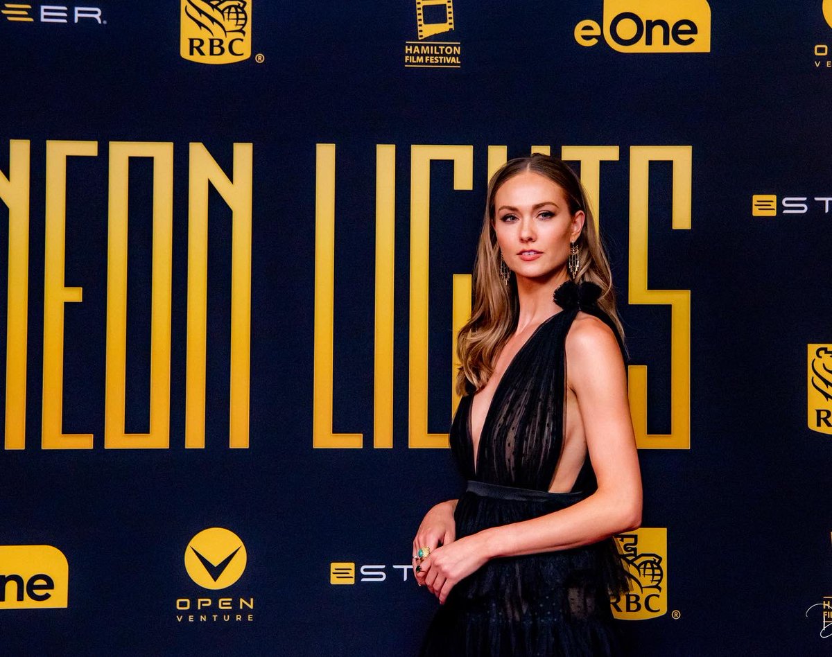 Lauren Howe tweet media