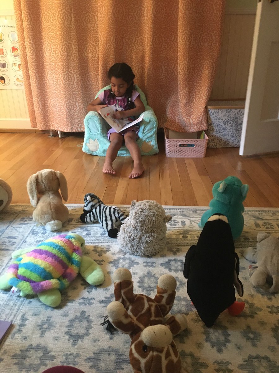 Wallsthatreach's tweet photo. Our kindergartner-to-be is getting ready! Read to a stuffed animal while in our pajamas. @WinterpockReads @WinterpockES #WPESReads22 https://t.co/mGsrENICjr