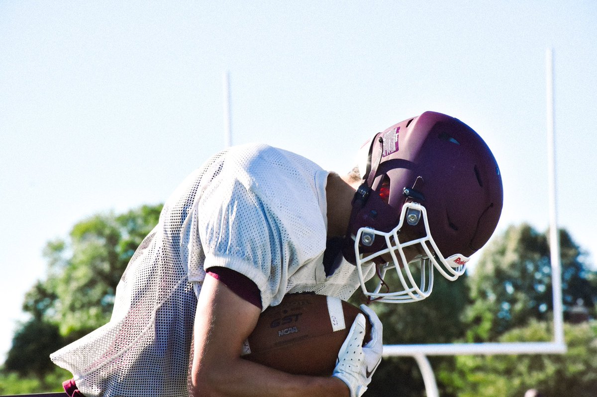 LTHSfootball's tweet photo. grind don't stop. https://t.co/z1ksvz3qNA