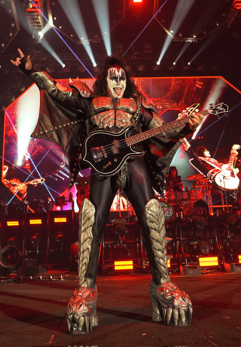 kiss's tweet photo. The Demon @genesimmons on the #EndOftheRoadTour #Europe 2022. https://t.co/3acdDMWajg