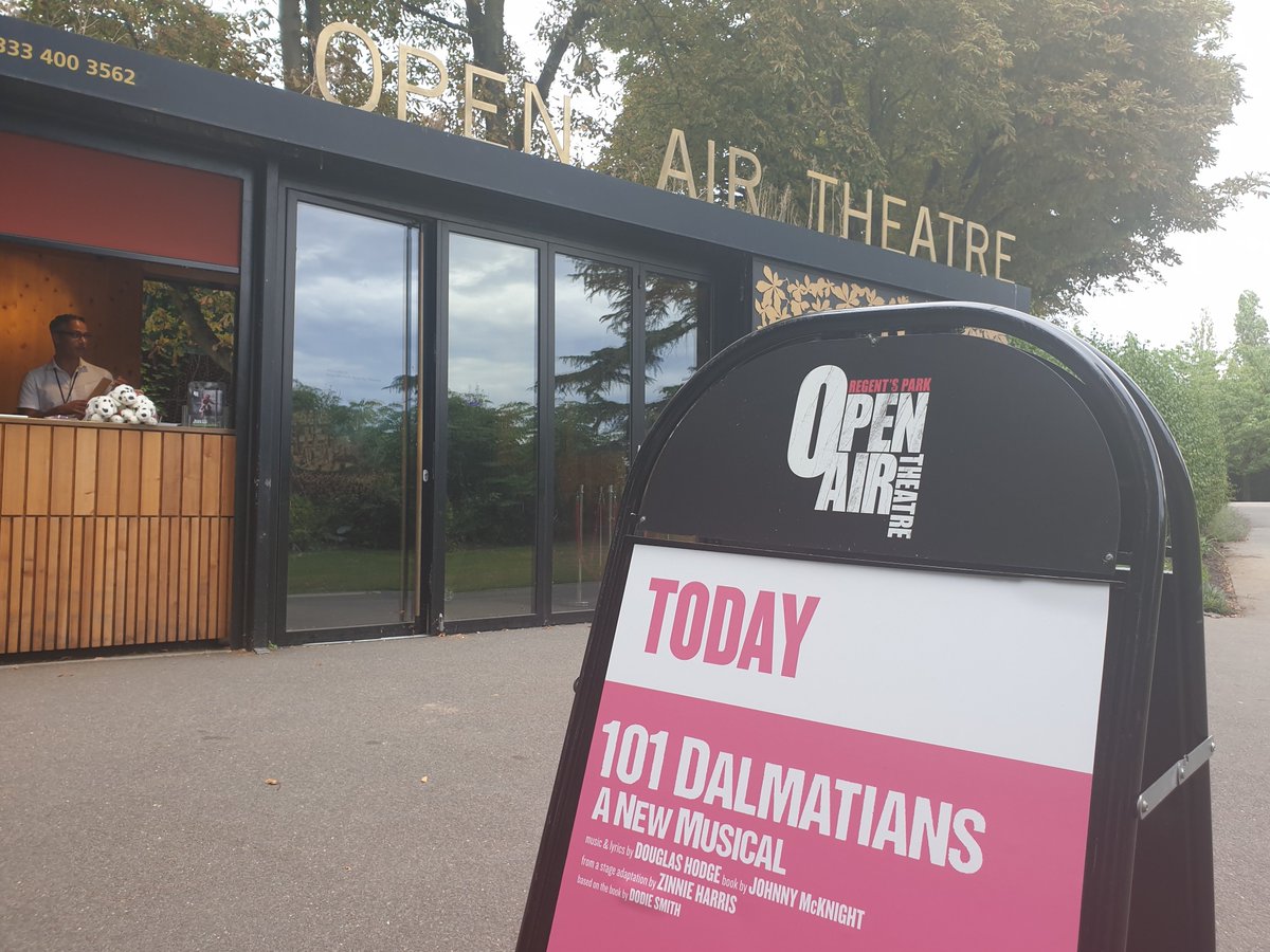 OpenAirTheatre's tweet photo. #101Dalmatians has come home to Regent's Park. Here's wishing everyone involved a great first preview, and we look forward to welcoming the audience on this, our 90th anniversary.

#OAT2022 https://t.co/PXMmKcHDon