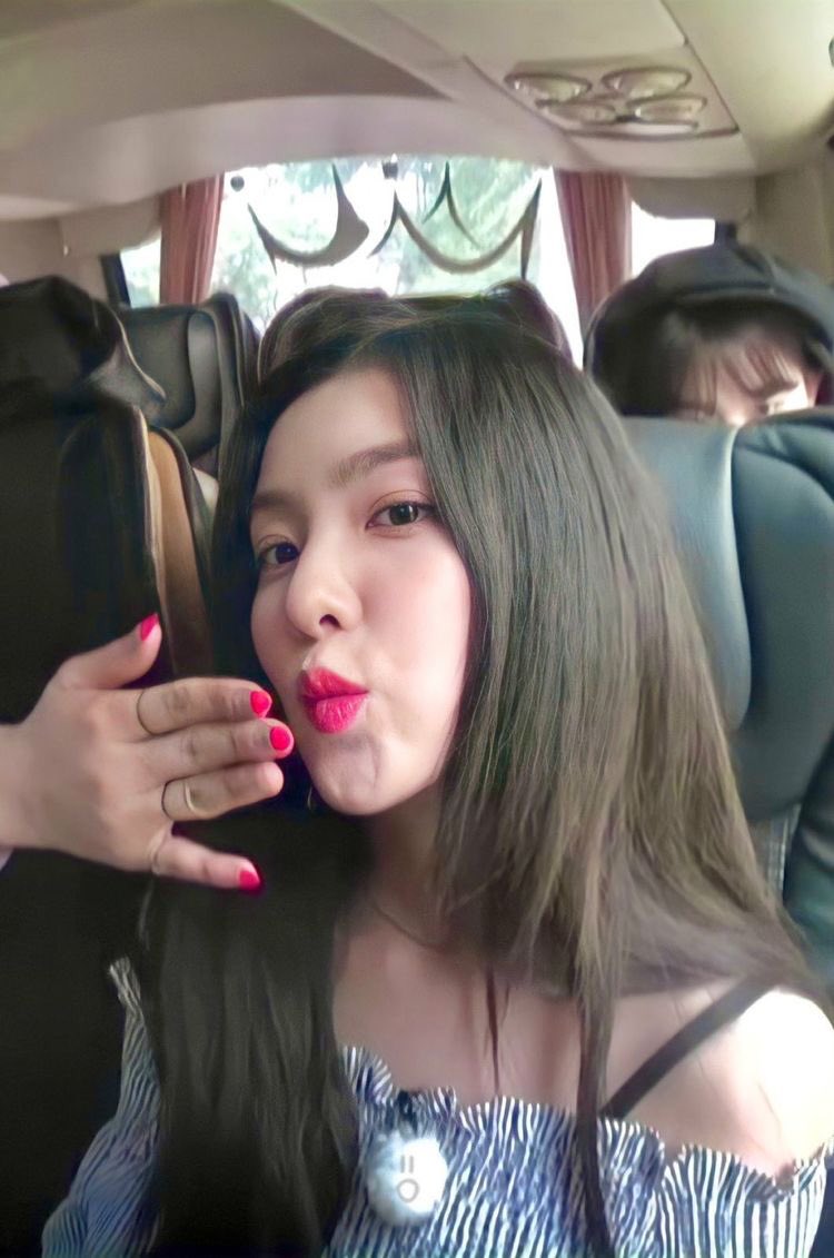 Ireneesource's tweet photo. #아이린 #IRENE https://t.co/n0HGIgCg6R