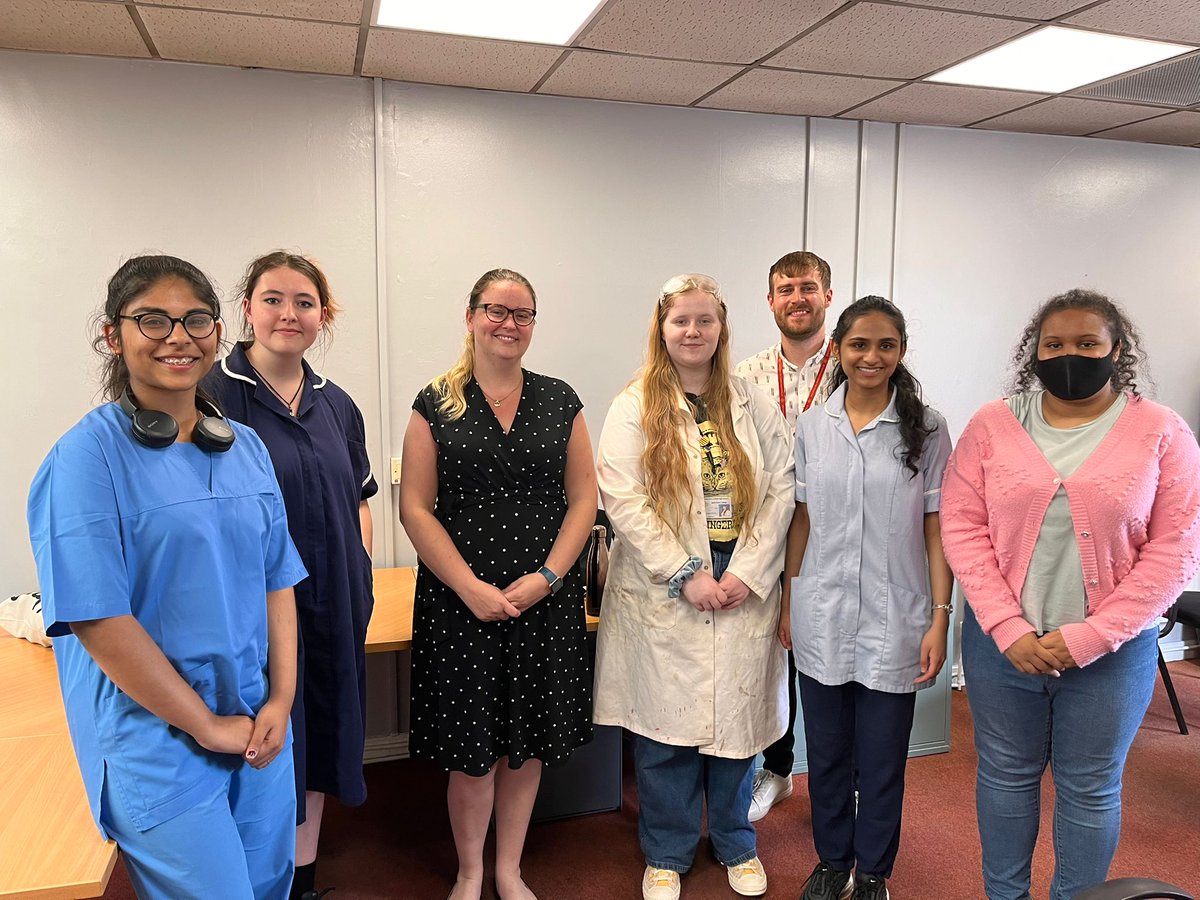 STM_RE's tweet photo. Well done to our fab students from @STMRCA who met @arrivanortheast today to ask for fair fares - to make buses affordable &amp; get more young people using them.Great to meet @KimJPurcell &amp; hear about steps towards affordable bus travel. Looking ahead to Sept https://t.co/71USRqCq9B https://t.co/Dv9B9kxkQb