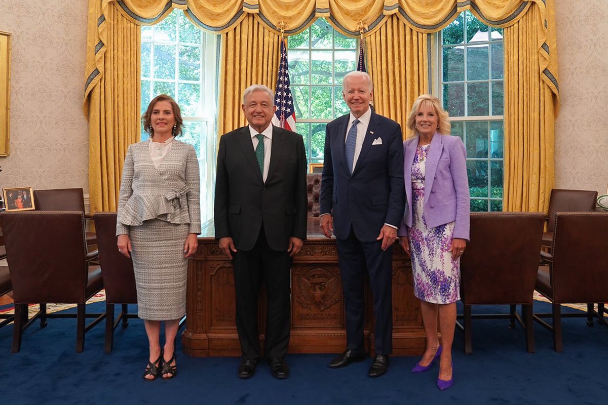 lopezobrador_'s tweet photo. Nos reunimos en Washington con el presidente de Estados Unidos, Joseph Biden, a quien propusimos cinco puntos básicos de cooperación. Los grandes desafíos nos demandan un programa atrevido de desarrollo y bienestar, además de estrechar aún más los lazos de amistad y cooperación. https://t.co/1XYiGq1hf7