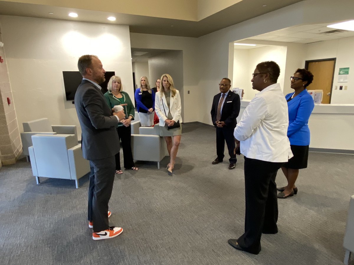 SecretaryBrown's tweet photo. On fire about sharing &amp; hearing vision with/from national Boys &amp; Girls Clubs partners. Thankful for today’s visit from @BGCA_Clubs executive team from Atlanta and @BGCOKC to our Hope Center. When we collaborate, we can achieve incredible outcomes for our families.. together! https://t.co/GV2gR2ioE0