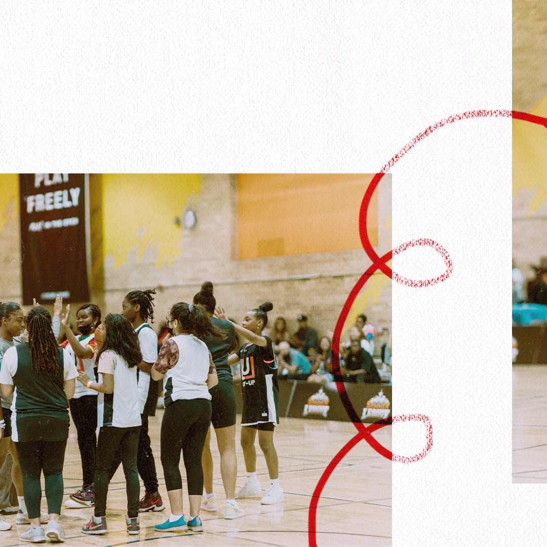 LayupBasketball's tweet image. Thank you Hoop Queens for having our participants play during half-time!

They all really enjoyed being on the court, to not only showcase their skills but to also be a part of something special as a team!
#hoopqueens #basketball #community