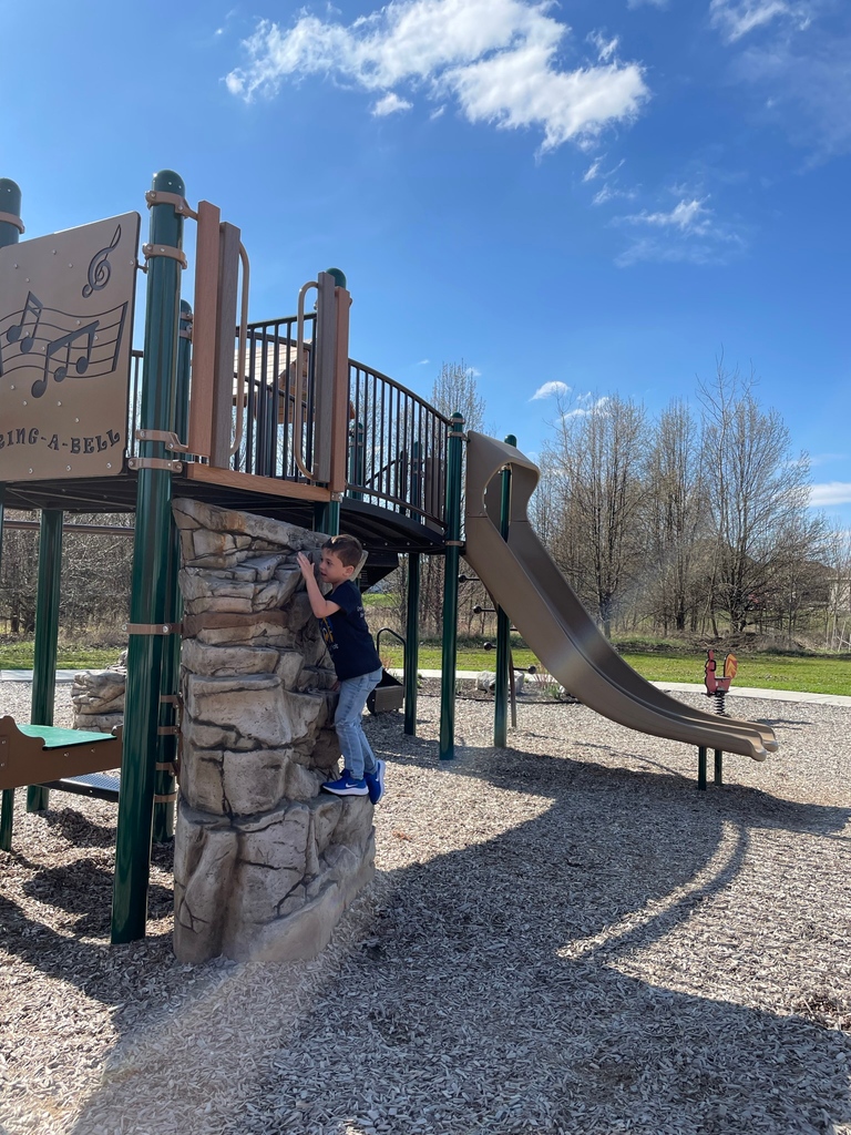 Summer should be fun - NOT expensive.  See these ideas for family fun in Findlay at $5 per person or less: l8r.it/aDhX 
#VisitFindlay #OhioFindItHere #FindlayOhio