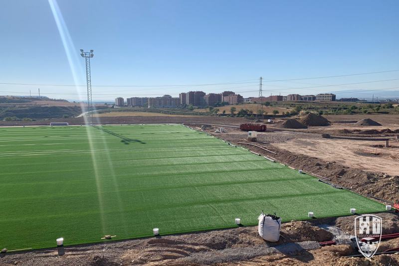 La UD Logroñés formaliza un crédito de 3,75 millones de euros para la construcción de la ciudad deportiva - is.gd/crBTgf