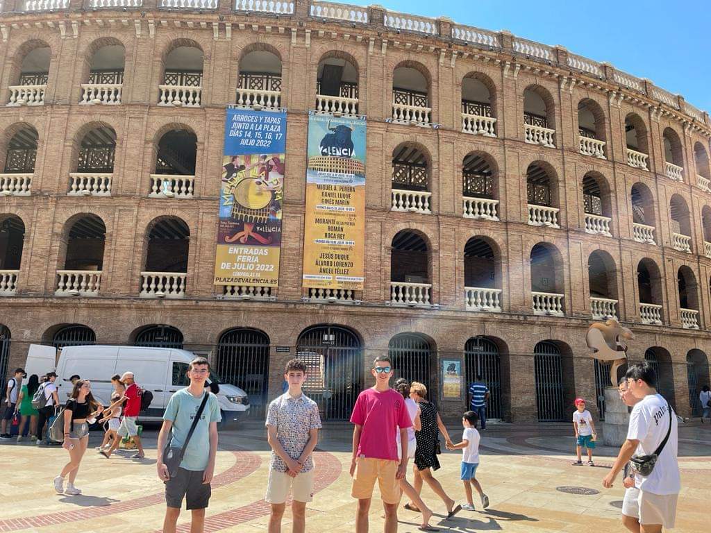 iesperdouro's tweet photo. III Olimpíada Científica Xuvenil Española. Hugo, Alejandre e Nacho xa están realizando as probas. Onte visitaron algúns lugares emblemáticos de Valencia.
#OCJE2022
#Steam
#QuinteScience @QuinteScience https://t.co/qEVzi6Bv2F