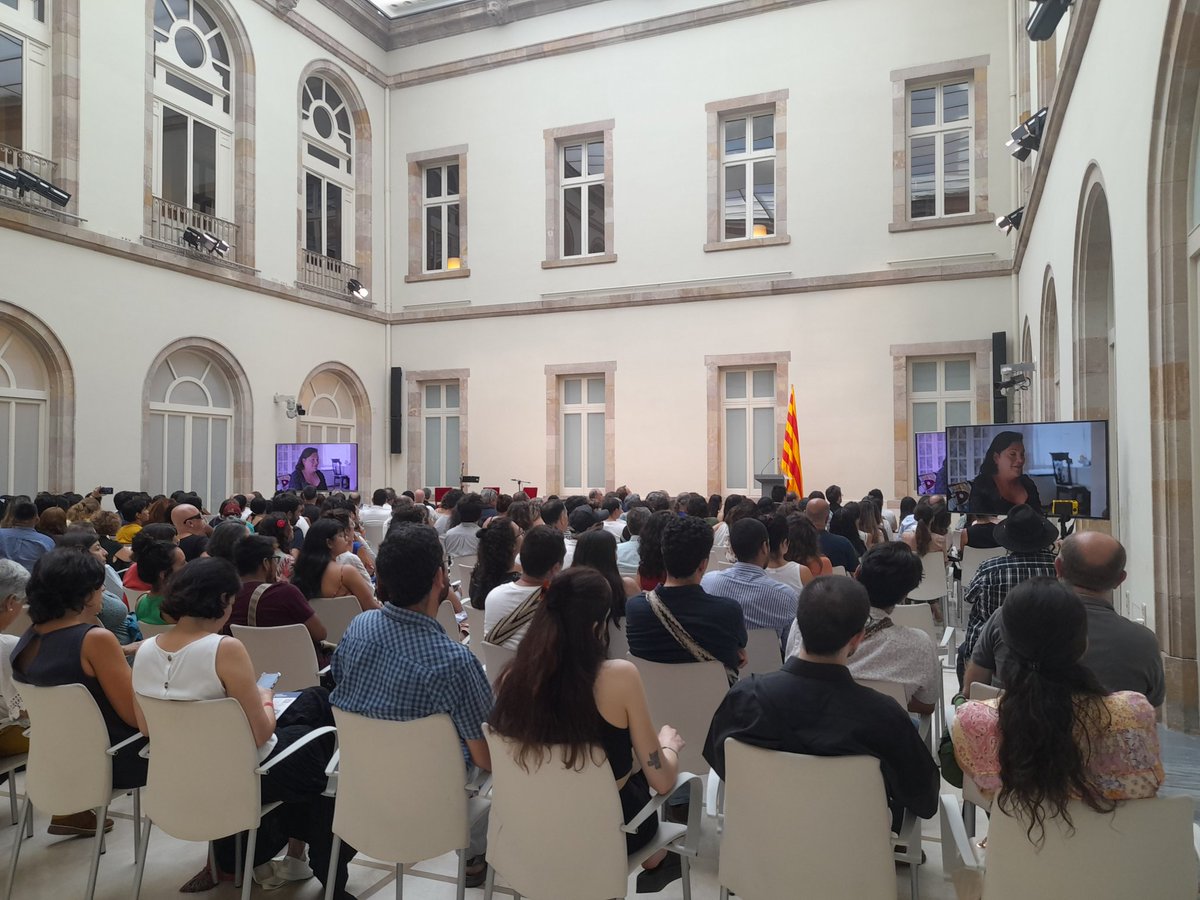 ICIPeace's tweet photo. 🎥Estrena del documental #ParaVolverteAVer, que narra les històries de vida de quatre víctimes del conflicte colombià exiliades a Europa. Testimonis que també han donat la seva veu a la @ComisionVerdadC
Una producció de l'ICIP i Mandorla Films, amb el suport de @cooperaciocat https://t.co/oD9wsgQRWP