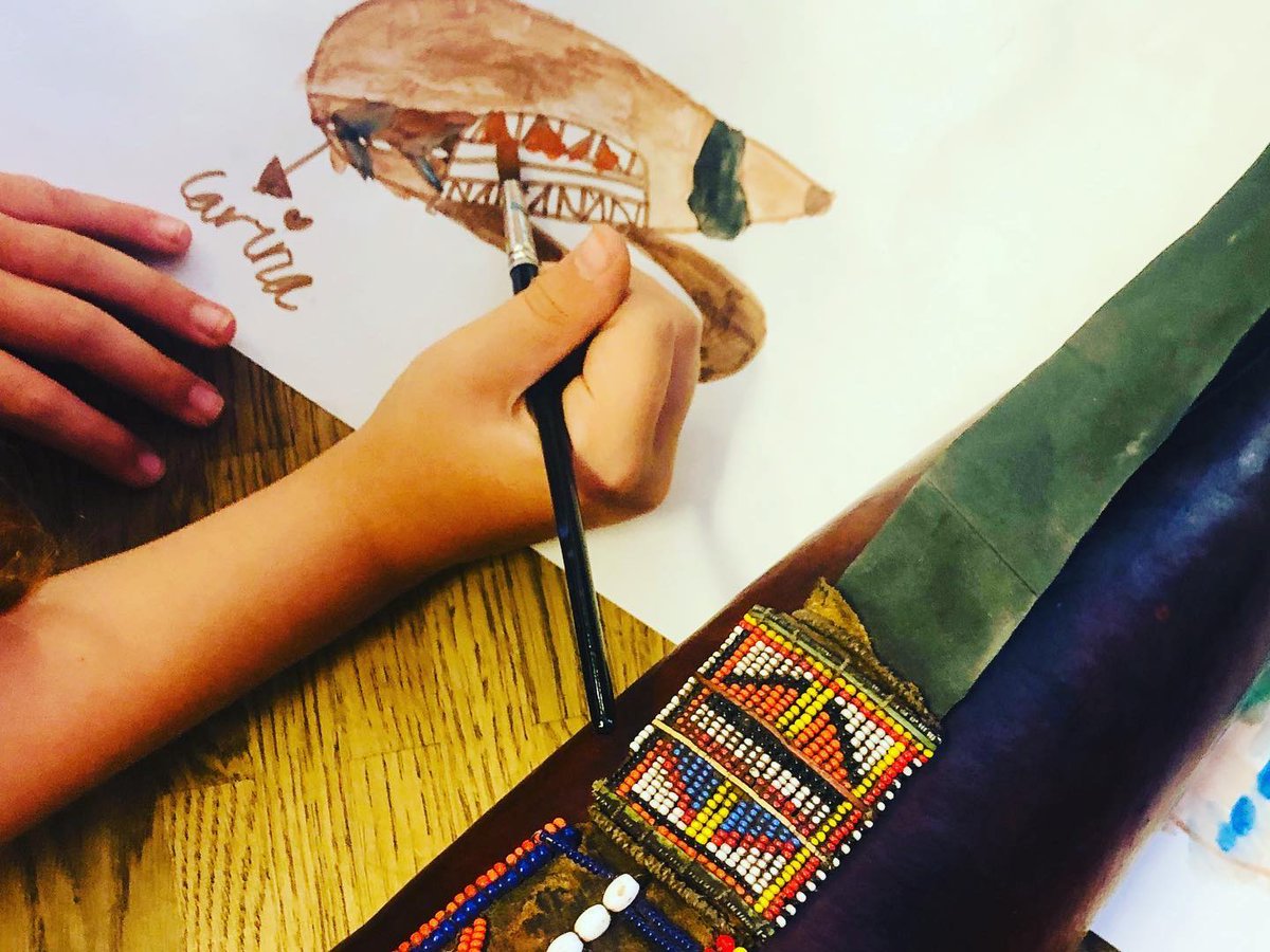 Traces of a beautiful cultural exchange with amazing new friends from the Maasai community in Kenya <a href="/AndreaBreitenm1/">Andrea Breitenmoser</a>  #symboliclanguages #multilingualeducation #sharingculture #arts #empathycommunityleadership