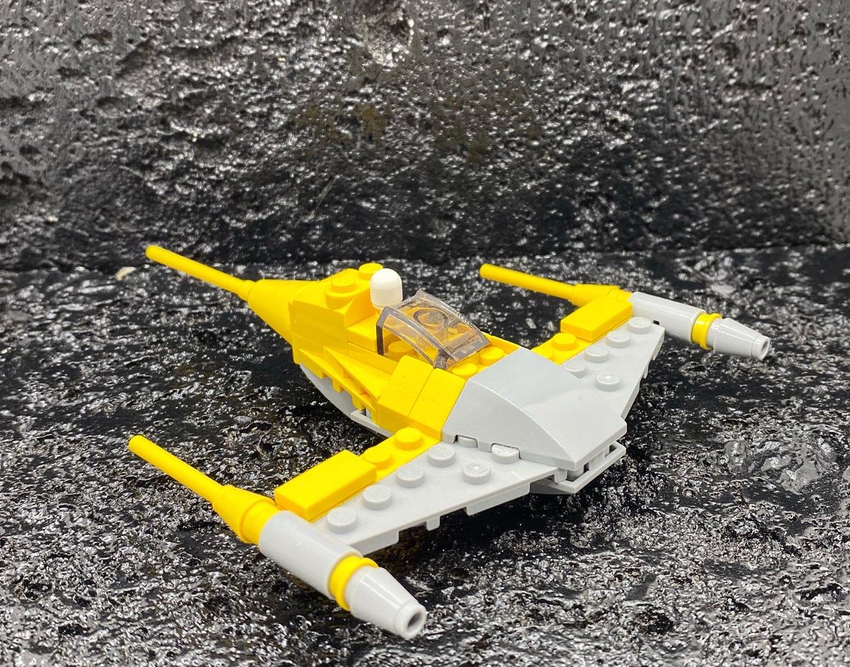 toypicsdude's tweet photo. The Naboo Starfighter, original and a custom version. Which looks better?
@starwars @LEGO_Group @themandalorian #StarWars #LEGO #LEGOStarWars #toys #toypics #toyphotography #legopics #legocollector #photography #Mandalorian #naboostarfighter https://t.co/eLxPE0zAZT