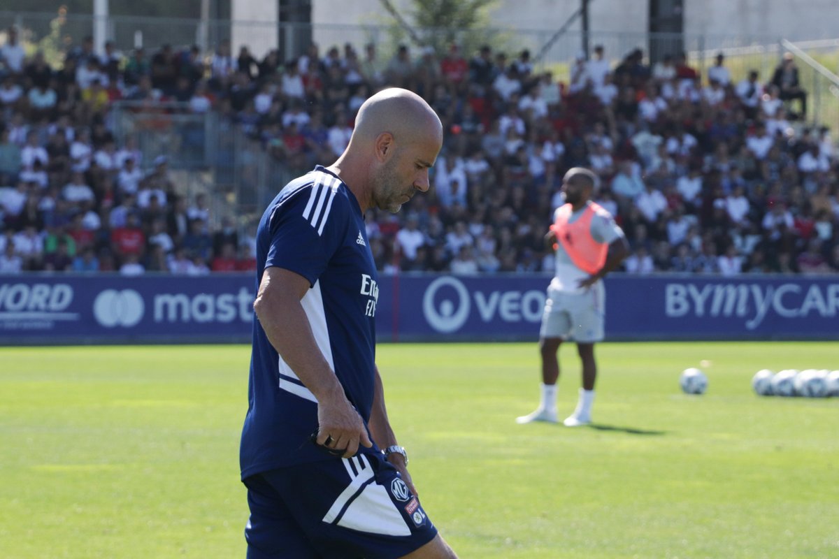 Peter #Bosz trouve que "c’était un entraînement de haut niveau"
#OLDYN #Kyiv
(O&amp;L : olplus.fr/3ETWY)