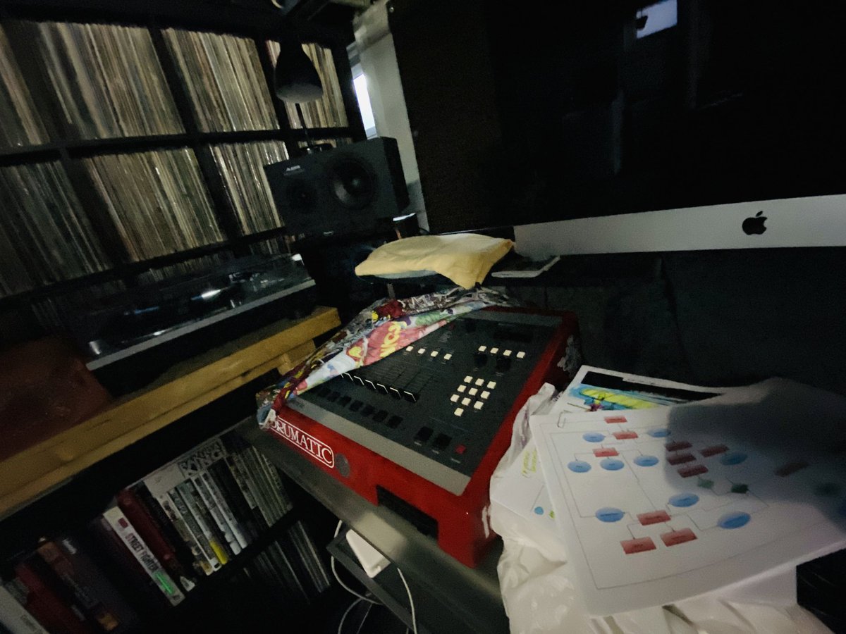 KiddPizza's tweet image. We make games... and beats... and games... 🍕🦾🎚 #sp1200 #12bit #indiedev #pizzakidd