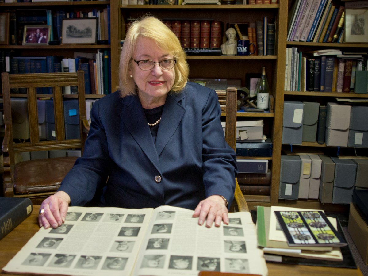 We mourn the loss of an extraordinary woman, Chief Research Archivist Judith Schiff, 84. For more than 60 years she guided students, faculty, and researchers through the university archives. (thread excerpted from the Yale News story by Mike Cummings) bit.ly/JudySchiff.