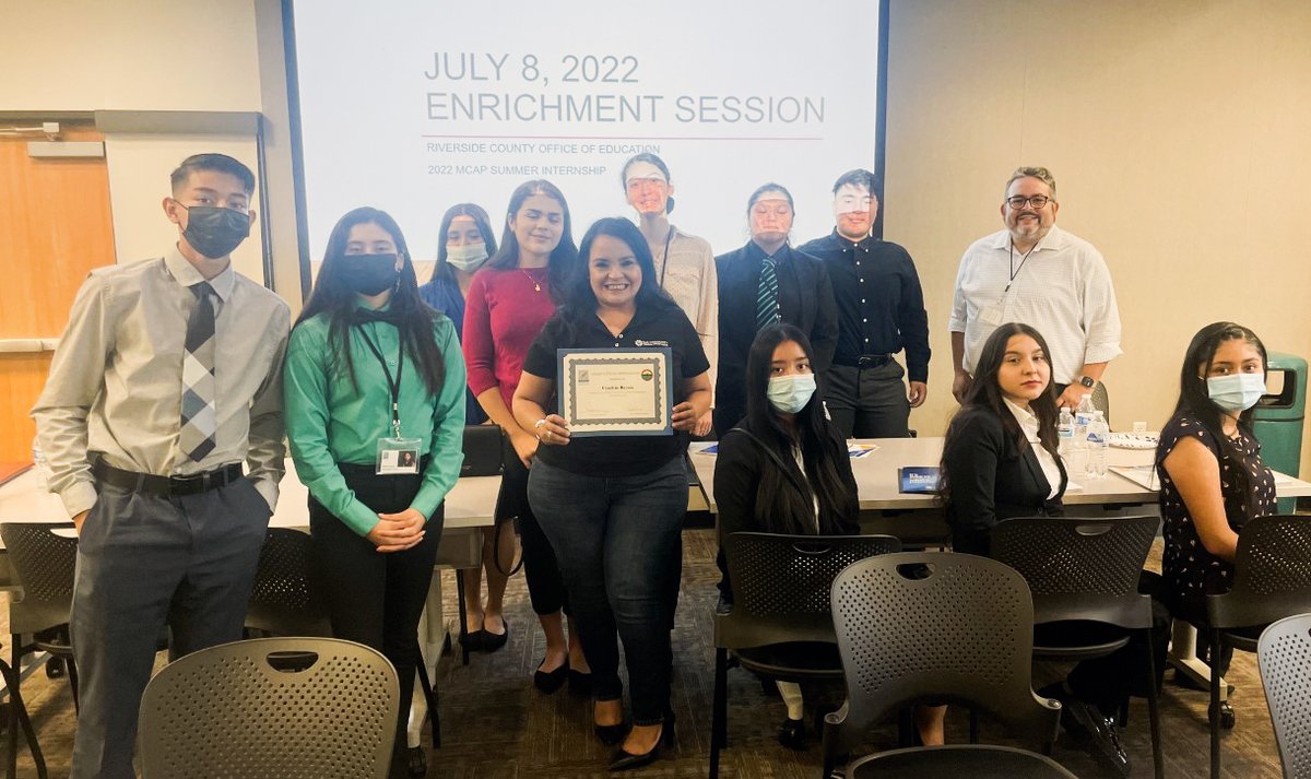 RCOE Migrant Career Academy Summer Interns with Sun Community Bank VP Cynthia Reyna at the program final enrichment session on financial literacy.