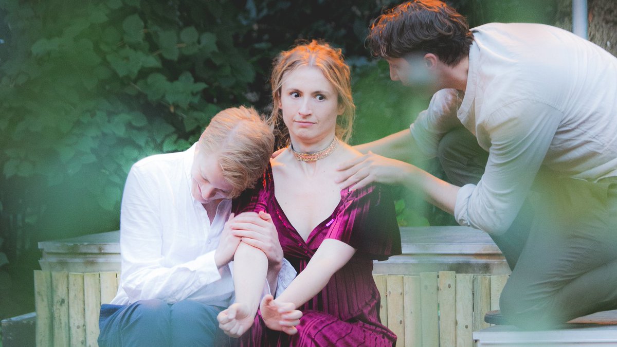 Tom Grace tweet media