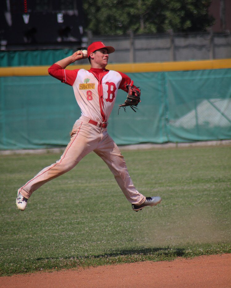 When it was still alive. . .
#missingmyteam #SS #8
Flying baby 🤟🏻🦅