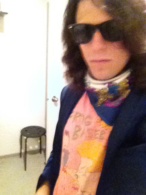 *Buys a Gutter Clone once…😎 proceeds to annoy the entire gutter until everyone follows…. #ganggang <a href="/GutterCatGang/">Gutter Cat Gang</a> <a href="/GutterClones/">Gutter Clones</a>