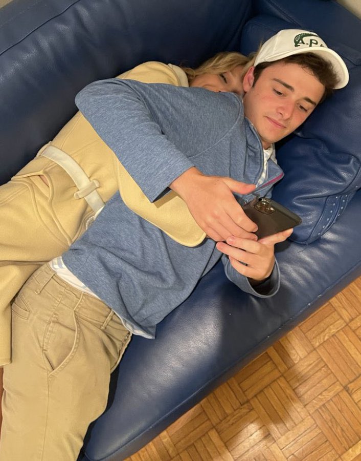 thinknoahs's tweet photo. Friendship goals https://t.co/eYKpAZD4ZX