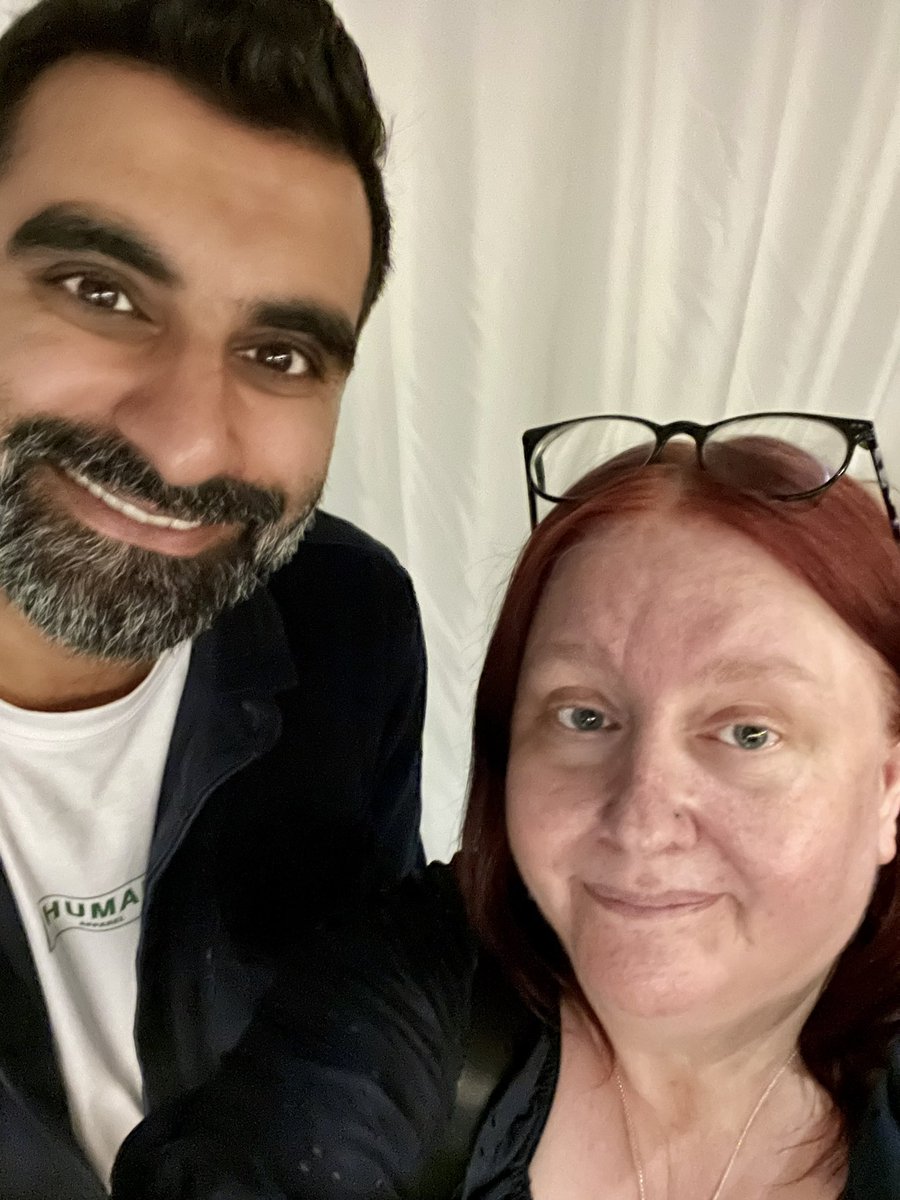 Jooberloober's tweet photo. I spent the evening with these two comedy legends. I got a proper big cuddle off Eshaan as well! 🧸#EshaanAkbar #TezIlyas #AlhambraStudio #Bradford #HaveAWord #SupportLiveComedy @eshaanakbar @tezilyas https://t.co/9PrIykvJIR