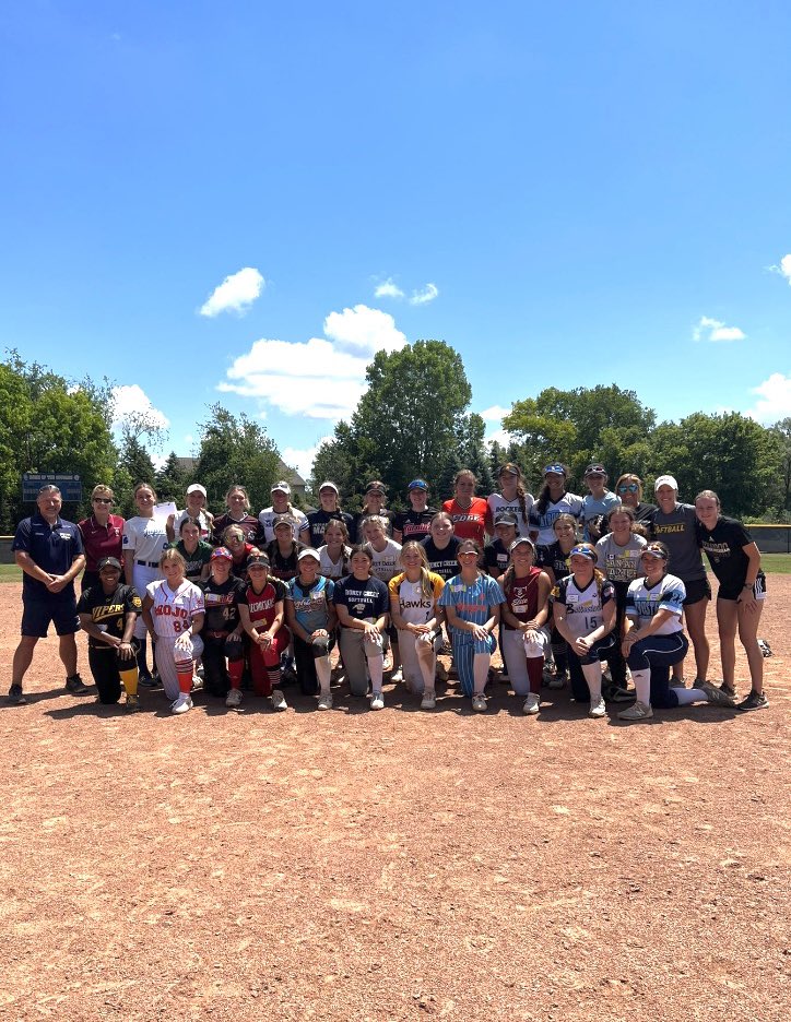 Thank you <a href="/WMUSoftball/">Western Michigan Softball</a> and <a href="/HarvardSB/">Harvard Softball</a> for running such a great camp today at <a href="/SoftballStoney/">Stoney Softball</a> in Michigan! I learned a lot today- especially in making adjustments! Can’t wait to come back! <a href="/coachjennyrohn/">Jenny Rohn</a> @HSBcoachallard <a href="/kwoodardWLN/">Kristen Woodard</a> <a href="/Monica_Taylor23/">Monica Taylor</a>