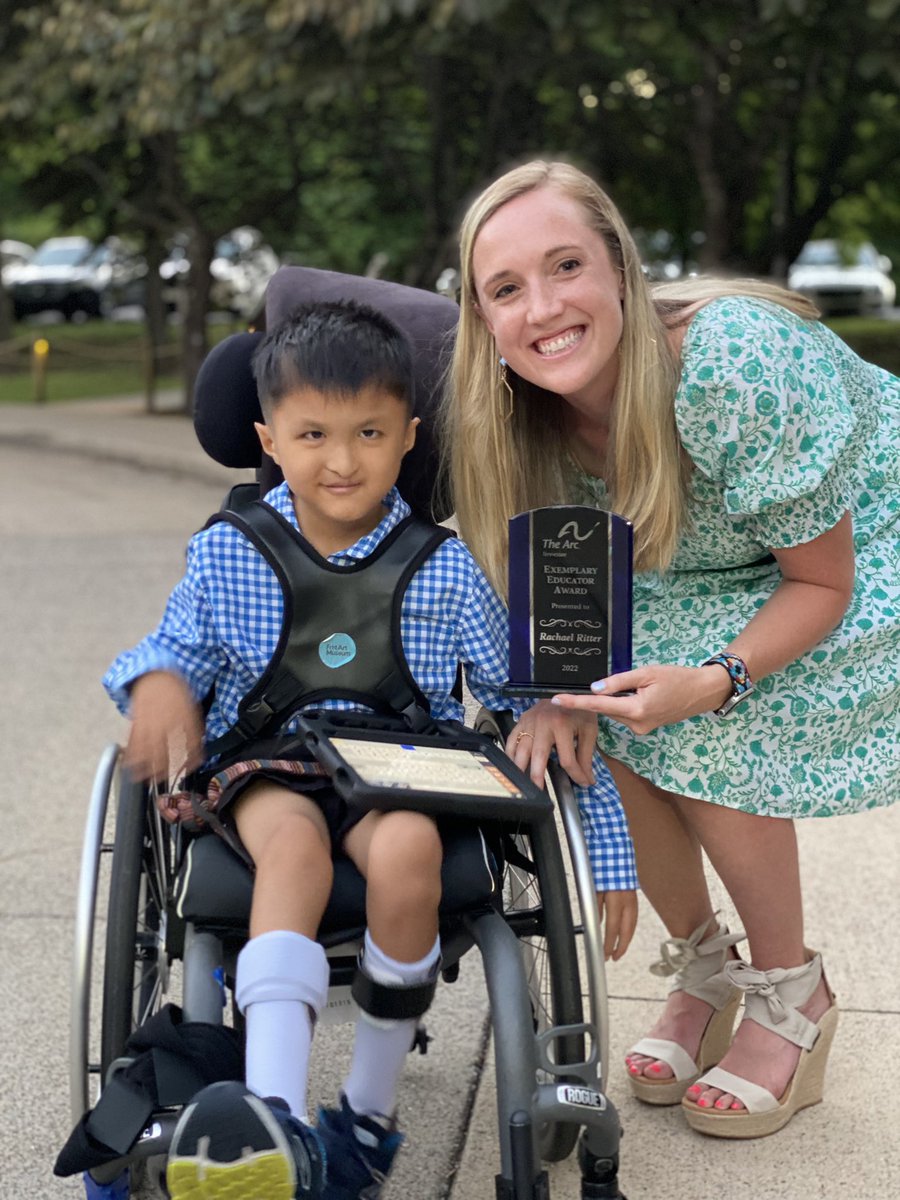 macularstar's tweet photo. Teared up as we celebrated &amp; honored Rachel Ritter when she won #exemplary educator award from whole state of TN. 

Why tears? She leads &amp; teaches with #passion &amp; #purpose. My son achieves b/c of her #talent #heart #believing. Thanks @JGHornets @DrAndyDavis for supporting her! https://t.co/wlJ7RGtAPX