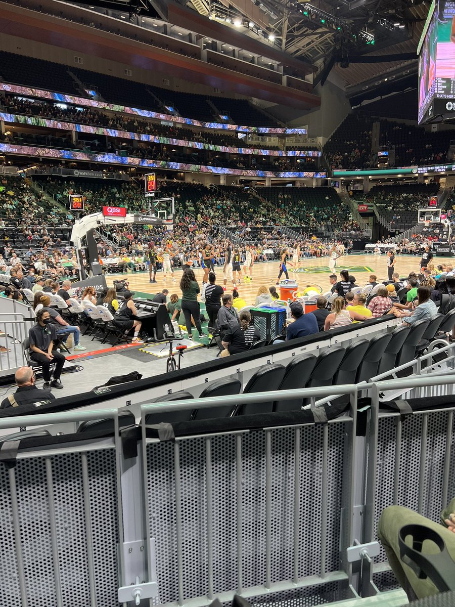 RyderDeMaria's tweet image. Thx @seattlestorm for being apart of my very special day!