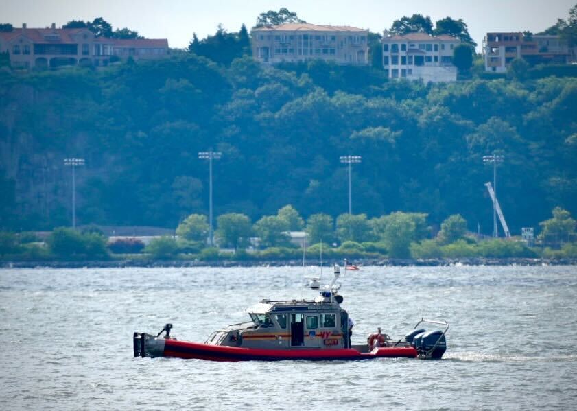 NYCMayorsOffice's tweet photo. This is a tragic day in our city.

We’ve lost two lives after a boat in the Hudson capsized off of Midtown earlier today. Thankfully, 11 others were rescued thanks to brave first responders.

Our hearts go out to the loved ones of all involved today. https://t.co/NAByCFhBgX