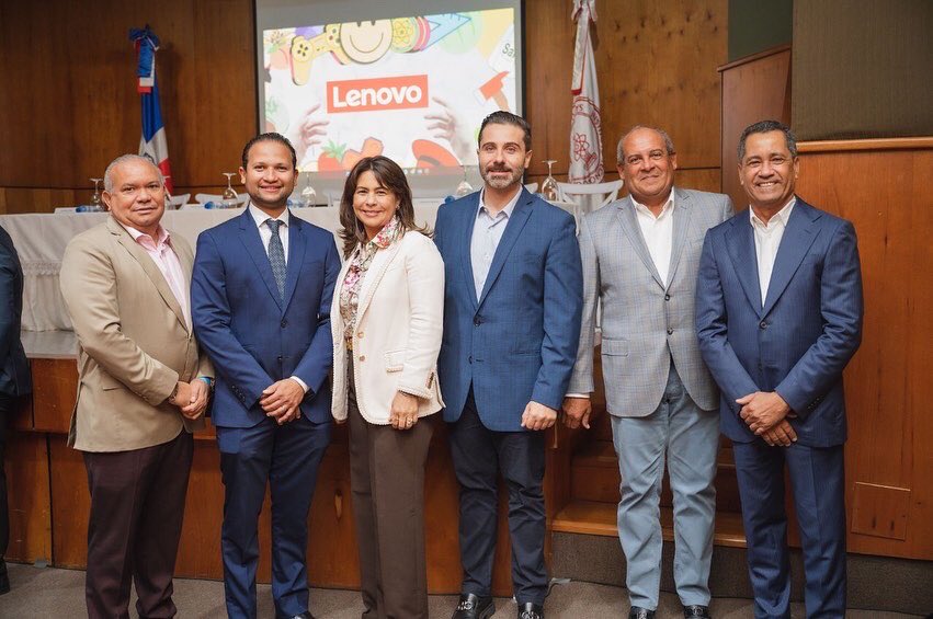 anprasrd's tweet photo. La Asociación Nacional de Productores de Asfalto (ANPRAS) impartió un taller teórico-práctico "Control de Calidad Hormigón Asfáltico Caliente", en @intecrd, donde se abordaron los parámetros que aseguren mejores resultados en proyectos de infraestructuras. https://t.co/PbUusJ7P6V